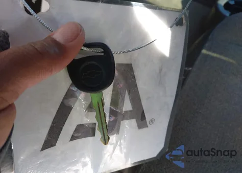 2003 Chevrolet Silverado 1500 z USA, uszkodzony, nr VIN 1GCEC14V53Z165034